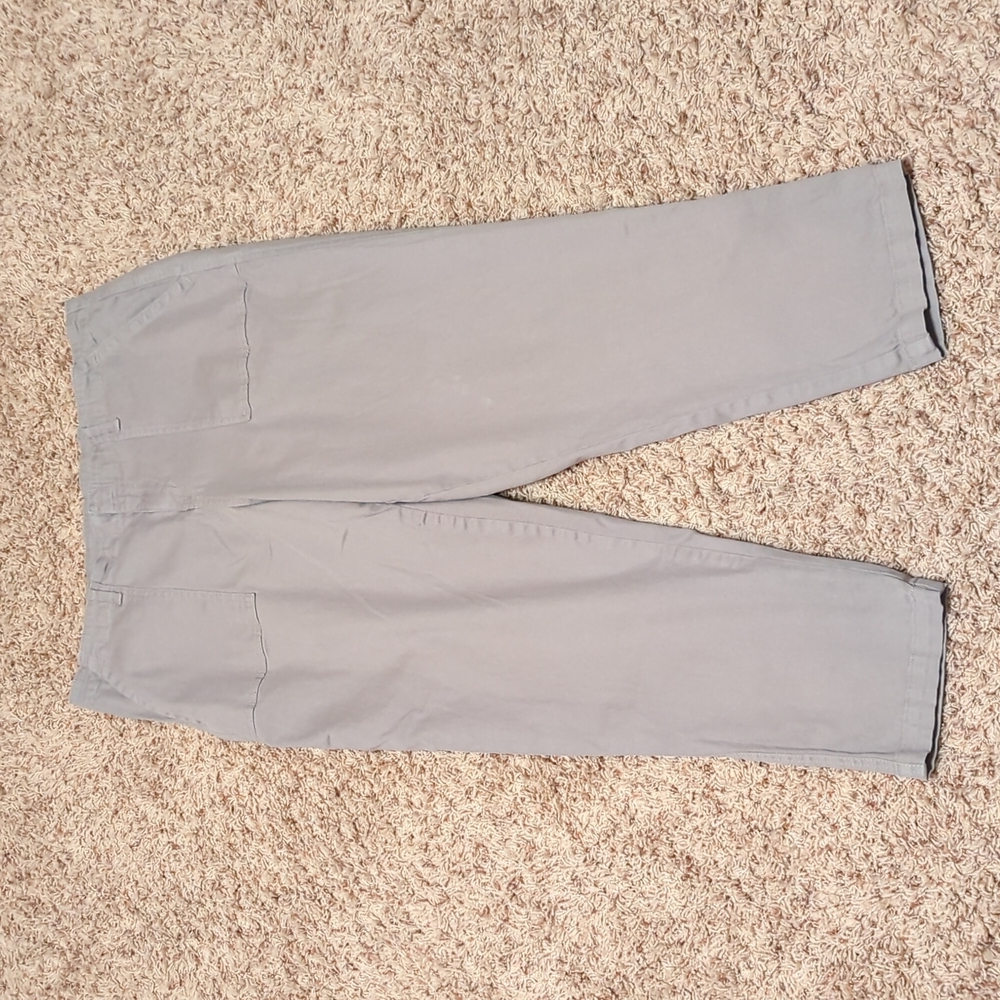Ava & Viv Light Green Women's Pants 18W